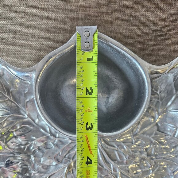 Wilton Armetale Radish and Cabbage Motif Vegetable Chip and Dip Serving Dish - Picture 11 of 12